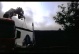 23-07-2004, Staalpakket voor de bouw van de Hanzesloep wordt in de achtertuin gehesen door Winder Limmen. 