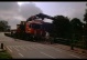 23-07-2004, Staalpakket voor de bouw van de Hanzesloep wordt in de achtertuin gehesen door Winder Limmen. 